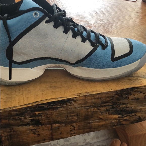 Air Jordan XX9 - Picture 4 of 11